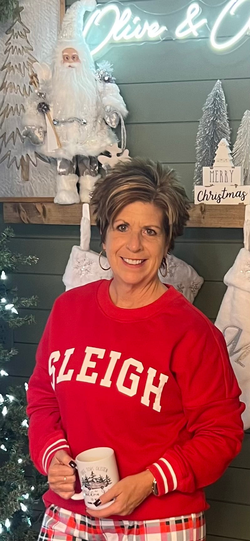 The Sleigh Lounge top