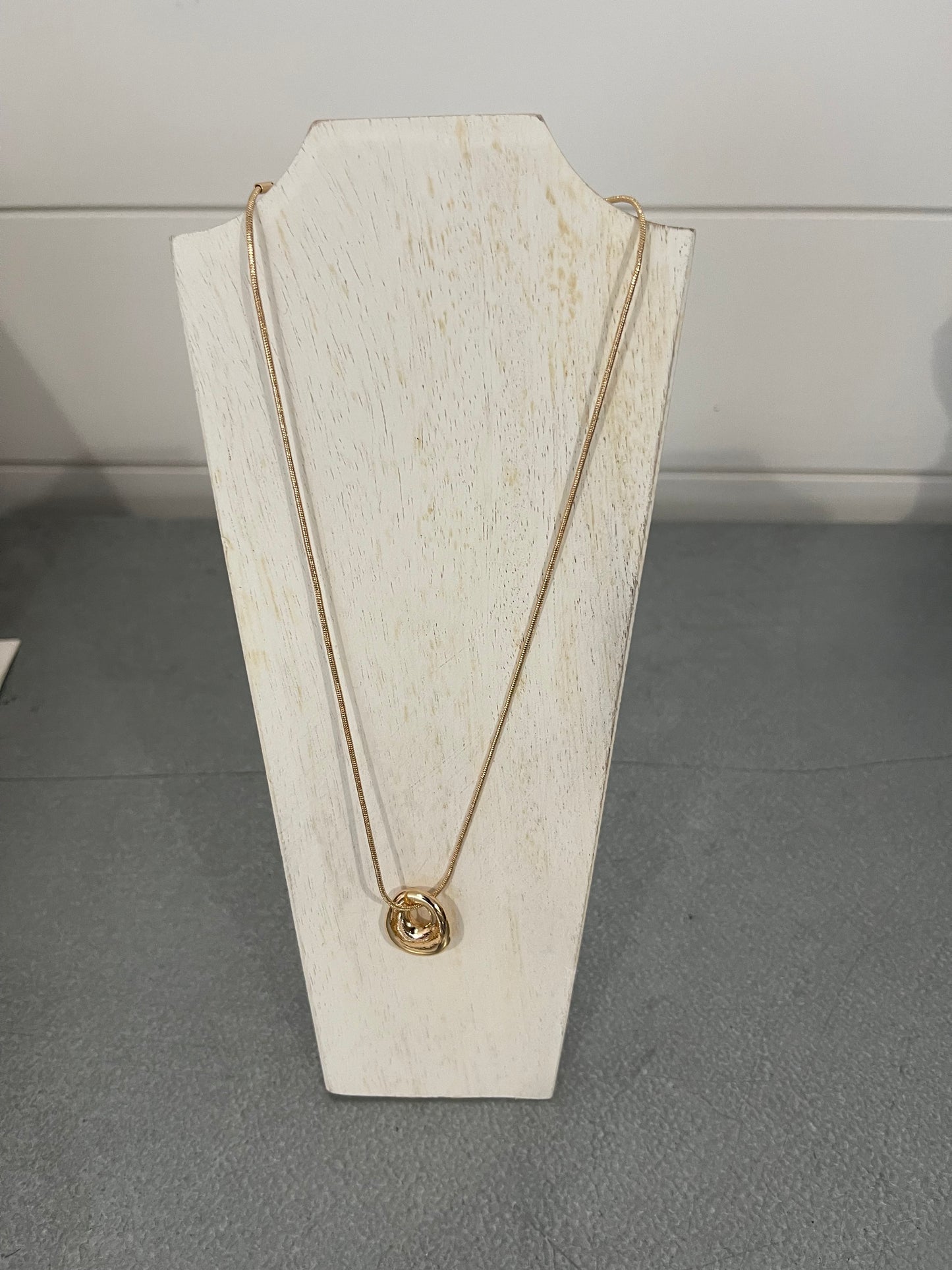 The Bubble Necklace