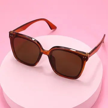 The Kathy Anne Sunnies
