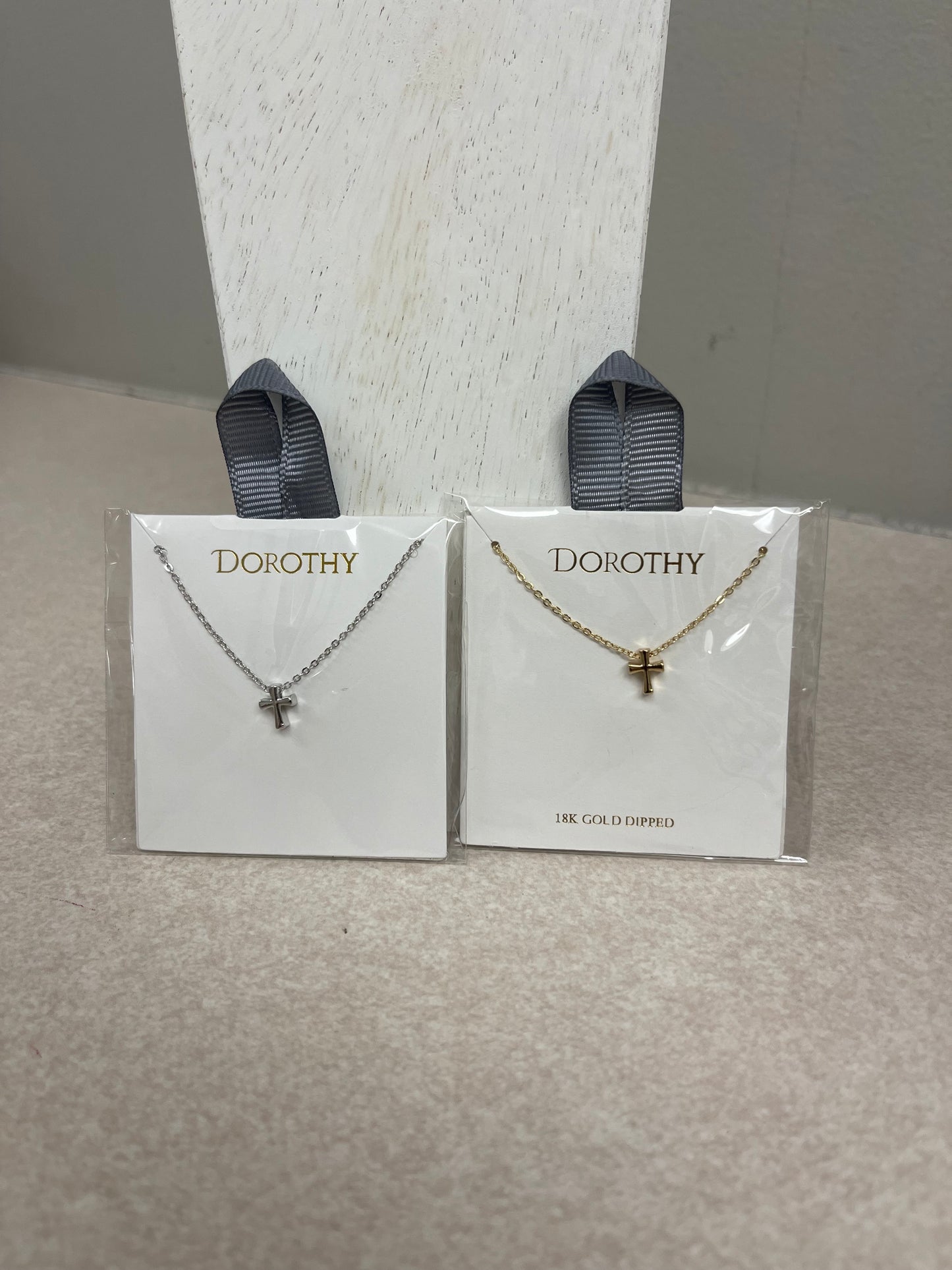 The Dina Necklace