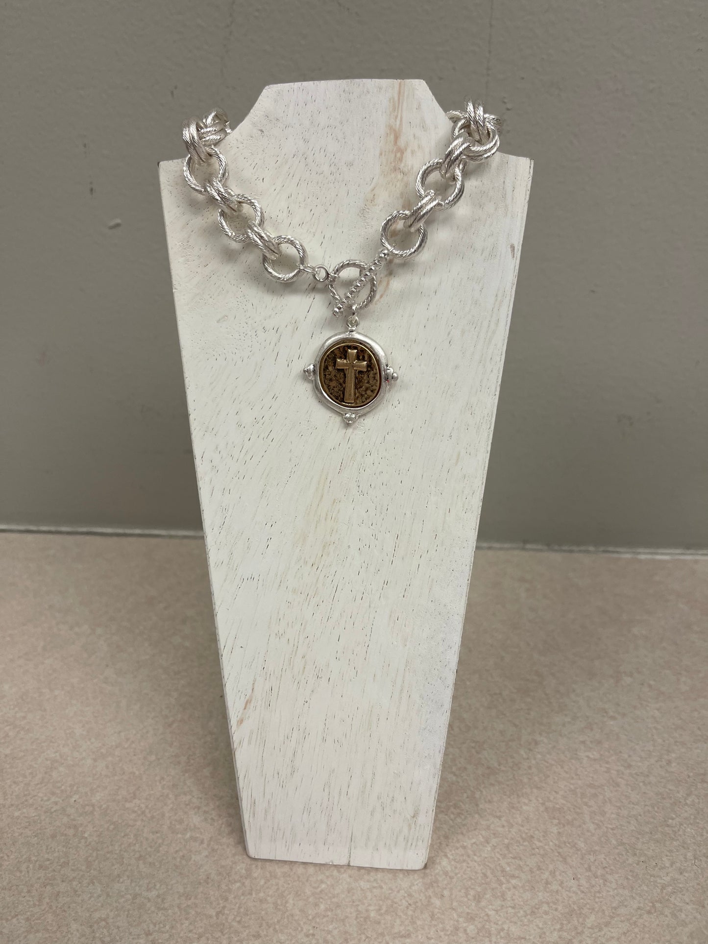 The Silvia Bracelet