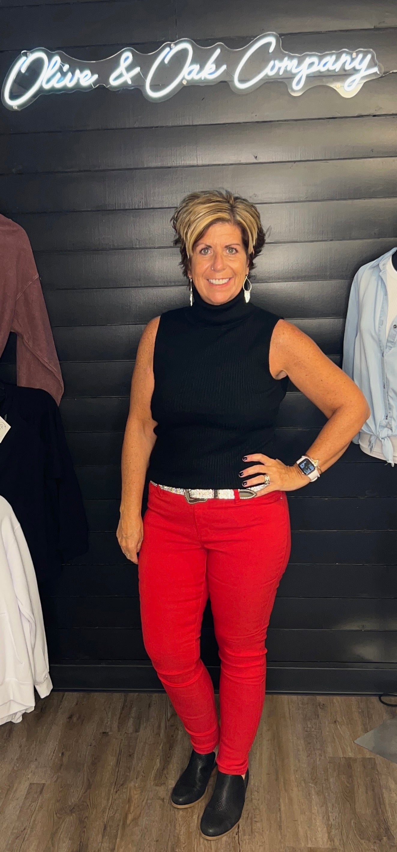 Mid-Rise Skinny Pants