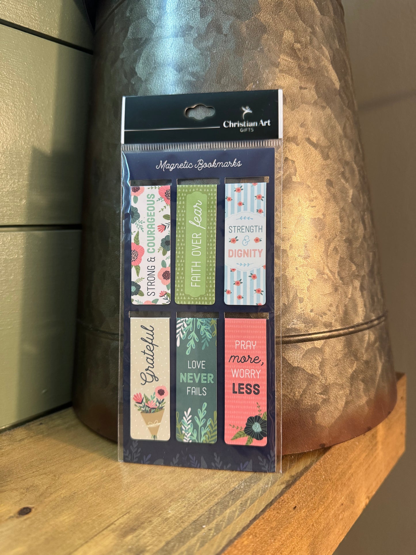Magnetic Bookmark Set