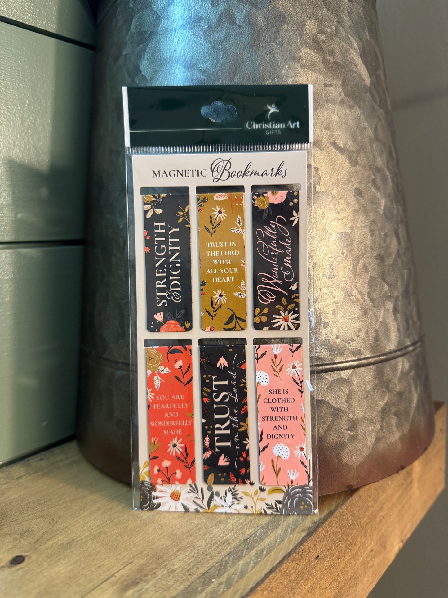 Magnetic Bookmark Set