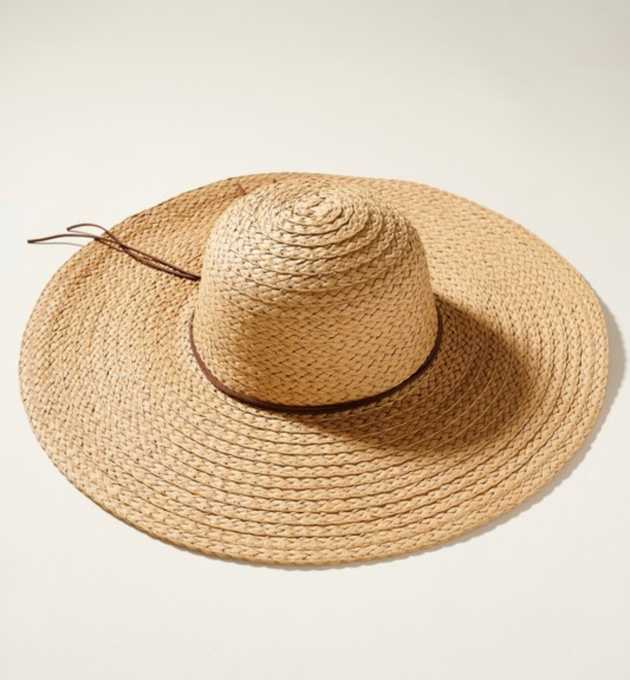 Wide Brim Straw hat!