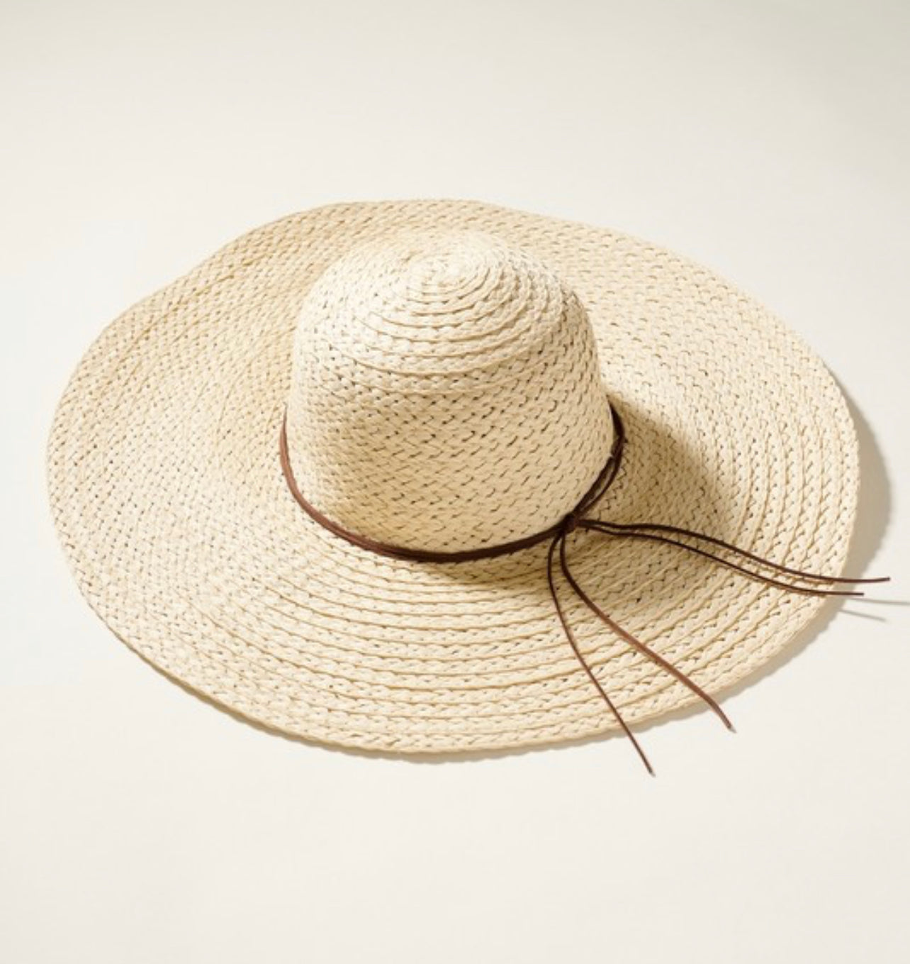Wide Brim Straw hat!