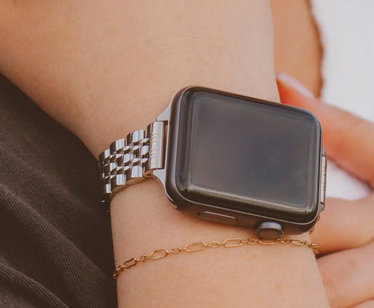 The Solis Apple Watch Band