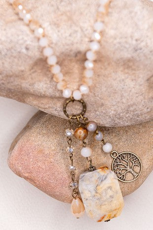 The Blush Necklace