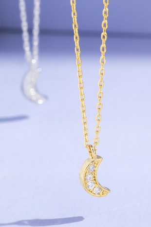 The Crystal Moon Necklace
