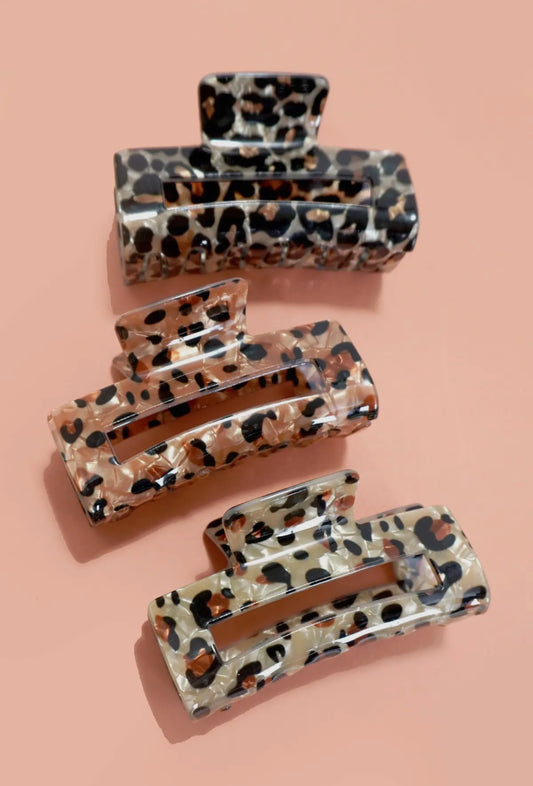 The Rectangle Animal Print Claw Clip