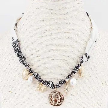 The Jan Necklace