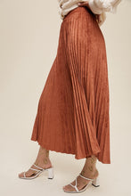 Load image into Gallery viewer, Faux Suede Pleated Skirt
