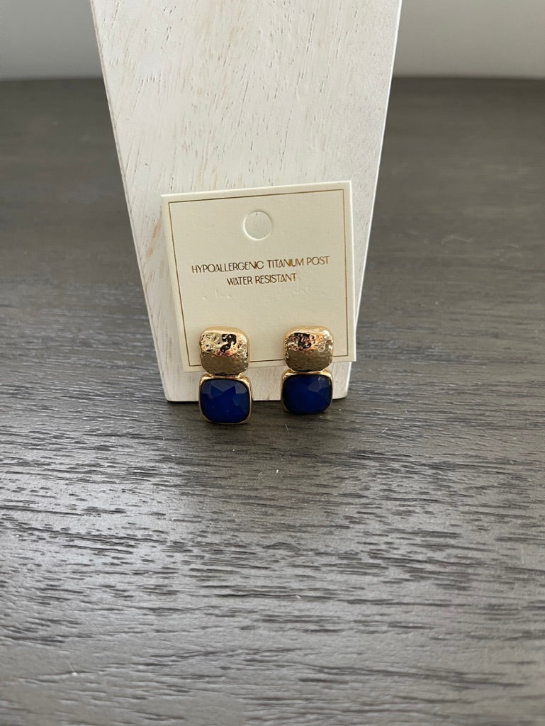 The Nora Earring