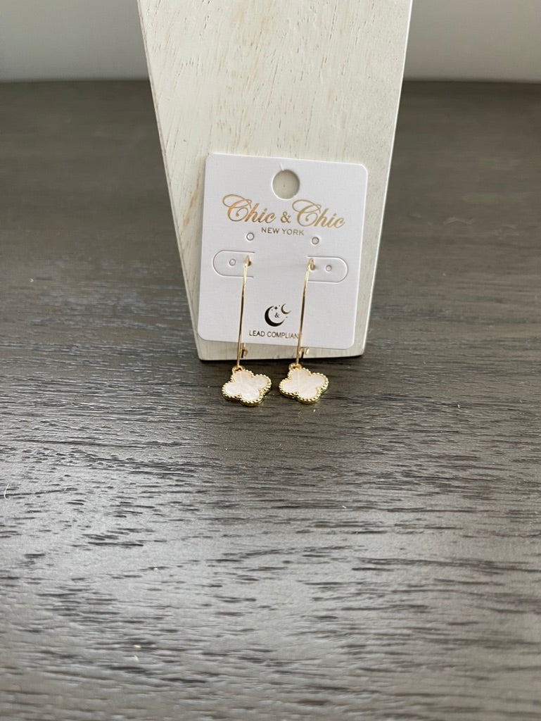 The Chloe Earring