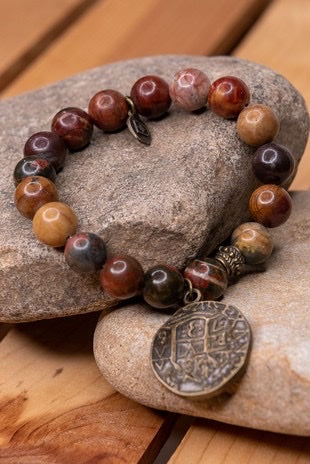 The Amber Bracelet