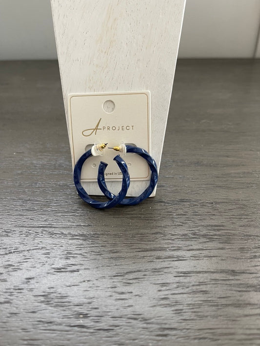The Twisted Earring