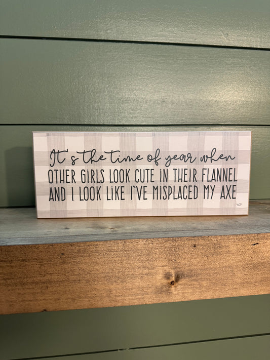 Fall Flannel Sign