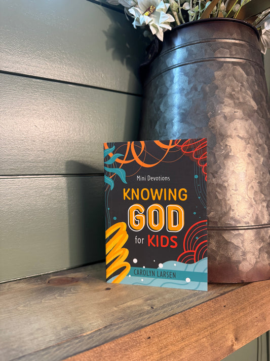 Mini Devotional Knowing God for Kids